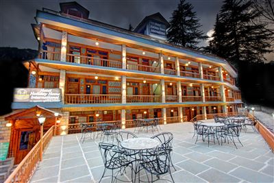 hotel in manali