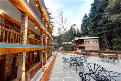 hotel in manali